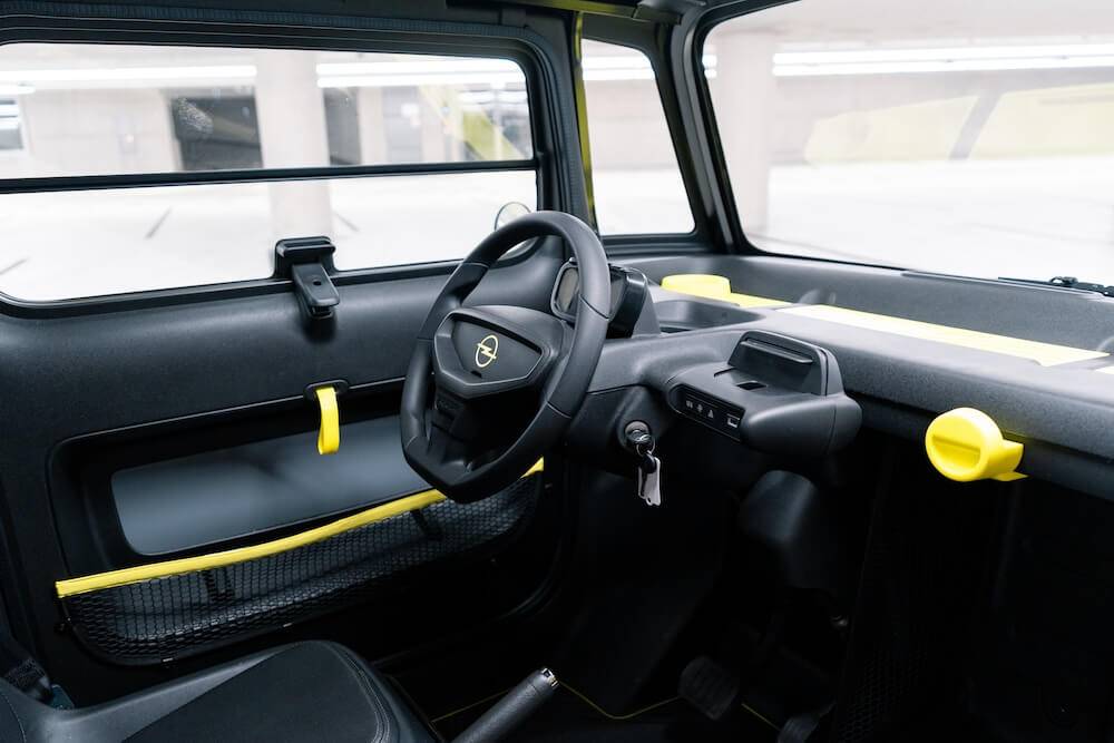 opel rocks e 2024 cockpit opel rocks e 2024 cockpit