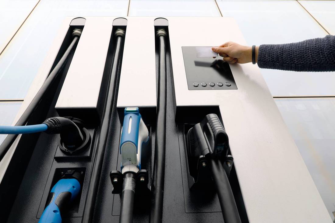 elektroauto ladevorgang bezahlen mit ladekarte elektroauto ladevorgang bezahlen mit ladekarte
