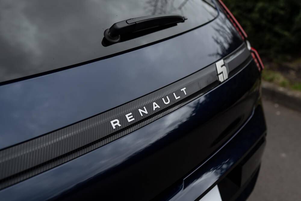 renault 5 elektro heckansicht renault 5 elektro heckansicht