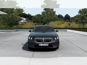 BMW i5 eDrive40 Touring / 0,25% Verst. / Adapt. LED / H&K Sound/ bis zu 733km*- Für Gewerbekunden ab 4x PKW