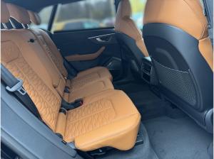 Audi RS Q8 SUV performance tiptr. Pano 23" HUD Keramik