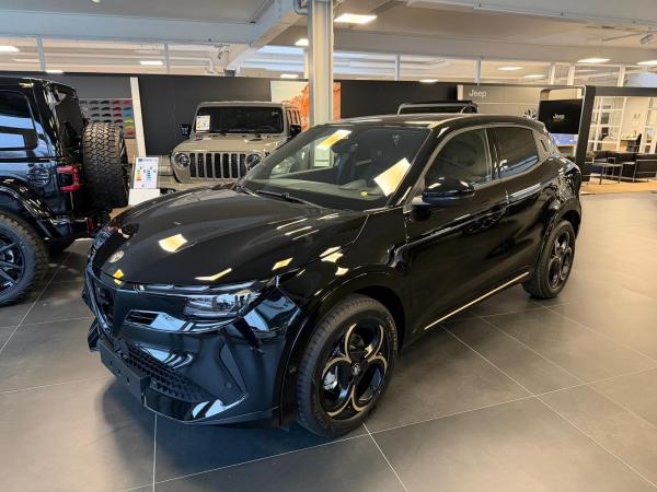 Alfa Romeo Junior Intensa 1.2 VGT 48V-Hybrid DCT Abholung Mannheim