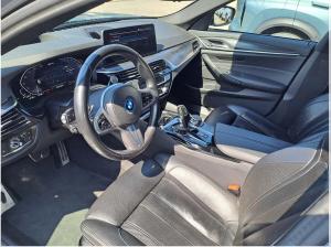 BMW 530 e Touring M-Sport Pro 19 HuD Sitzklima 360°-KAMERA