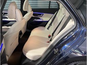 Mercedes-Benz E 200 T d Avantgarde Panorama Digital-Light AHK
