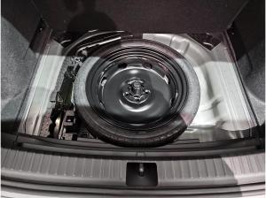 Seat Ateca KEINE Bereitstellungskosten 1.5 TSI DSG Road Edition  Allwetterreifen ACC PDC V+H NAVI LE
