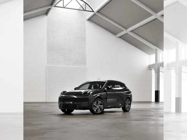 LYNK & Co 08 CORE / E-PRÄMIE! (Zweites Bild) / ALLE FARBEN! *