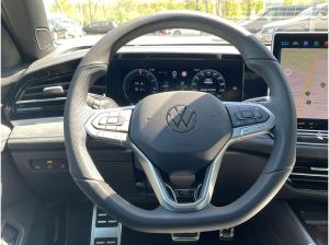 Volkswagen Passat R-Line eHybrid Preisvorteil 12064€