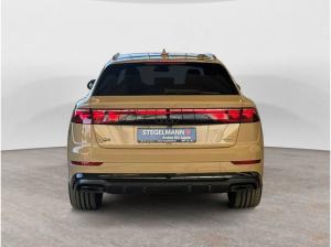 Audi Q8 SUV TFSI e quattro 360 kW tiptronic 135UPE sofort verfügbar!