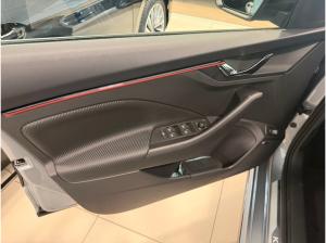 Skoda Kamiq 1.5 TSI DSG Monte Carlo +AHK+ACC+SOUND-SYSTEM+NAVI+SHZ+