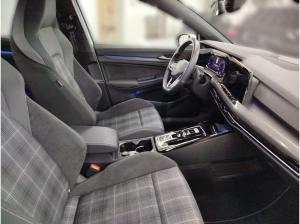 Volkswagen Golf VIII 2.0 TDI DSG GTD Navi Sprachbedienung LED Heckleuchten Sitzheizung