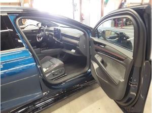 Volkswagen ID.7 Tourer GTX 250 kW 4Motion IQ.Light+NAV+PAN+AHK+HUD