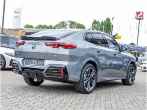 BMW iX2 xDrive30 M Sport HUD PANO ACC AHK 360°KAM