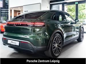 Porsche Macan SOFORT 0,25% Luft 21Zoll Matrix AHK Lederpaket 360Grad