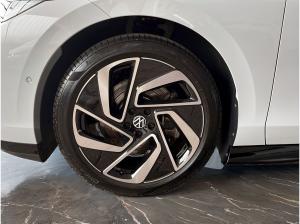 Volkswagen ID.7 Tourer Pro S +WÄRMEPUMPE+AHK+KAMERA+