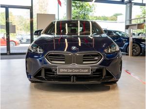 BMW M235