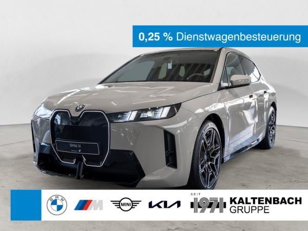BMW ix xDrive 45