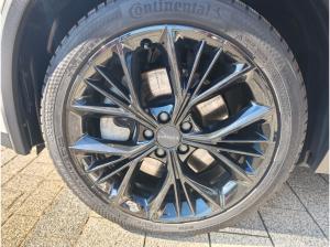 LYNK & Co 01 PHEV More - ALLE FARBEN P