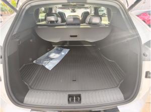 LYNK & Co 08 Core PHEV ALLE FARBEN G