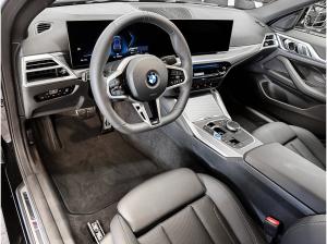 BMW i4 eDrive40 MSport + HiFi + AHK + DA + 18