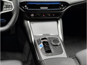 BMW i4 eDrive40 MSport + HiFi + AHK + DA + 18
