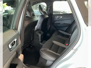 Volvo XC60 T6 Plug-in Hybrid Plus Black Edition