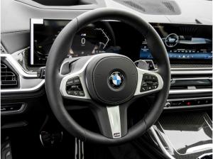 BMW X7 xDrive40d 22 M-Sport HuD Pano ACC AHK Standhzg. uvm.