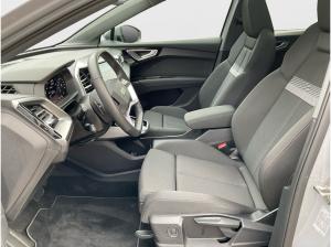 Audi Q4 e-tron 40 advanced PANO MATRIX AHK HUD