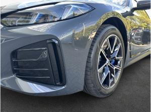 BMW i4 xDrive40 Gran Coupe HiFi* LED* Klimaautomatik*