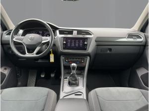 Volkswagen Tiguan 2.0 TDI Elegance Einparkhilfekamera AppConnect