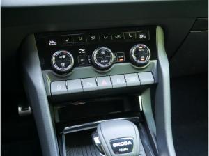 Skoda Karoq 2.0 TSI DSG Sportline 4X4 NAVI AHK MATRIX-LED *955*