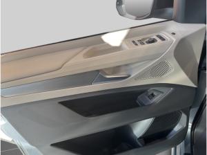 Volkswagen T7 Multivan 2.0 TDI Life Lang sofort verfügbar