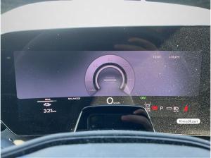 Audi Q6 e-tron S line performance HUD Panorama B&O
