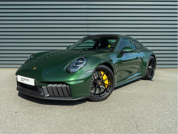 Porsche 992 911 Carrera GTS