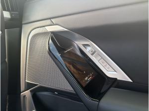 BMW 740 d xDrive M Sport STANDHEIZUNG,PGSD SKY LOUNGE,AUTOBAHN ASSIS,360 GRAD KAMERA,B&W SOUND