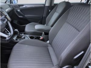 Volkswagen Tiguan Allspace 1.5 TSI DSG Life 💥FAMILY-DEAL💥 7-Sitzer AHK NAVI SHZ
