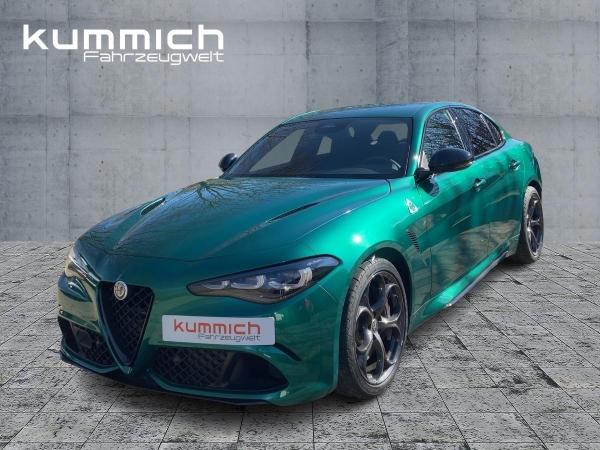 Alfa Romeo Giulia Quadrifoglio 2.9 V6 Bi-Turbo 520PS 8-Gang Automatik