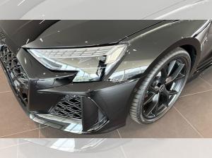 Audi RS3 Sportback Panorama Navi Matrix **SONDERABNEHMER "PERSONEN MIT BEHINDERUNG"**