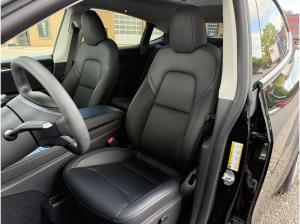 Tesla Model Y Long Range Dual Motor +SOFORT VERFÜGBAR+