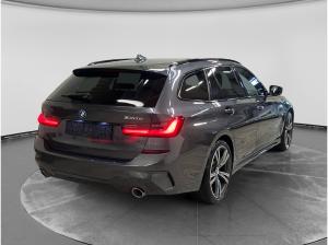 BMW 330 Touring Plugin-Hybrid xDrive M-Sport Aut. - inkl. Haustürlieferung