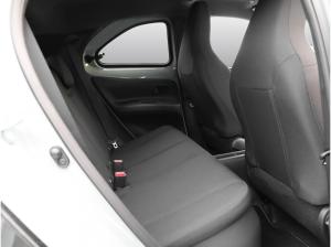 Toyota Aygo X Teamplayer 1,5 HEV SHZ PDC KLIMA ALU BT