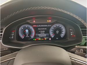 Audi Q8 50 TDI quattro AHK Matrix HUD DCC Pano