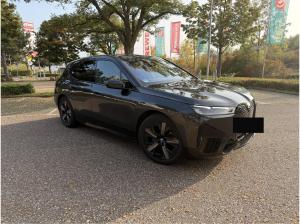 BMW ix xDrive 50