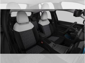 Fiat 600e Business Edition "Herbst-Special" inkl. 17" LM mit Allwetterbereifung
