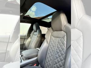 Audi Q8 S line business TFSI e Head-up Top Ausstatttung inkl. Winterradsatz