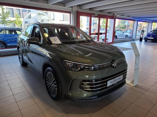 Volkswagen Tiguan Elegance 1,5l eTSI 150PS DSG *Lagerabverkauf 26*