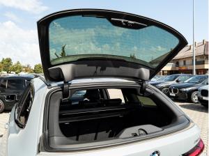 BMW 318 d Tour M-Sport AHK ACC KoZg Wireless S-Glas Schwarz / Grau