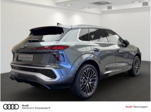Audi Q3 SUV TFSI quattro (Düsseldorf)