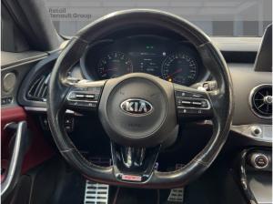 Kia Stinger 3.3 V6 4WD GT AHK Panorama HuD Kamera