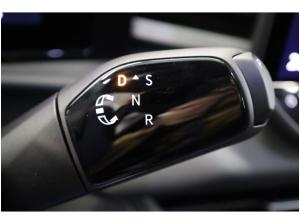 Volkswagen T-Roc 1.5 eTSI OPF R-Line | Black Style | AHK | IQ.Drive | IQ.LIGHT |