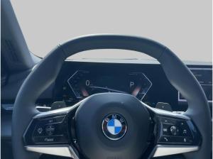 BMW 520 d xDrive Touring Navi LED Head Up etc.